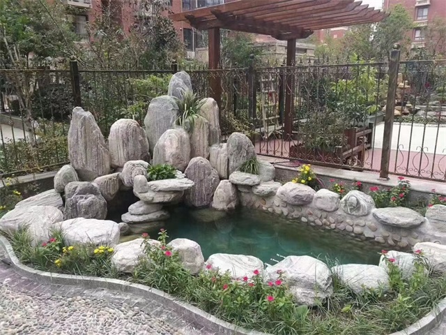 连云港庭院假山鱼池制作视频